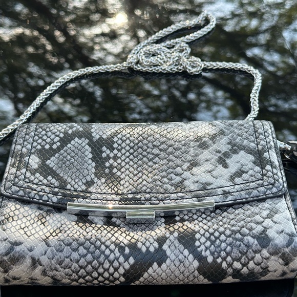Aldo clutch - Picture 1 of 2